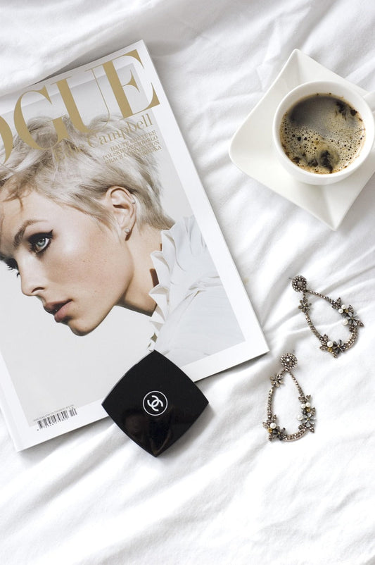Elegancka stylizacja na wigilię firmową dla kobiet