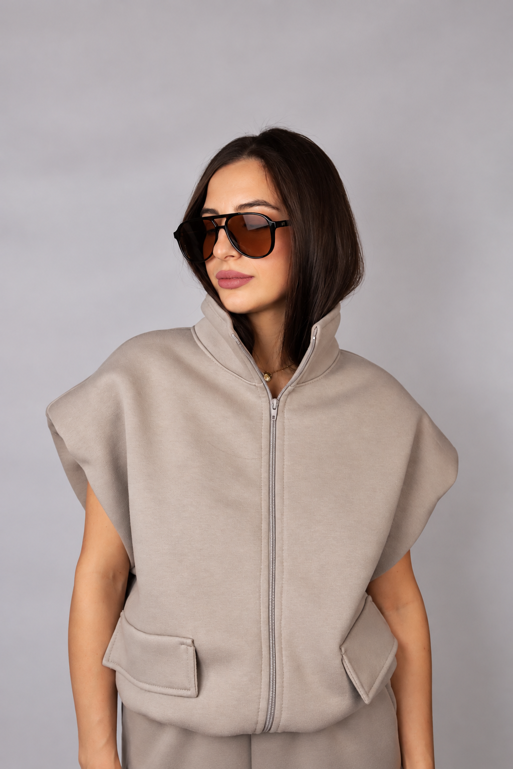 Komplet dresowy taupe