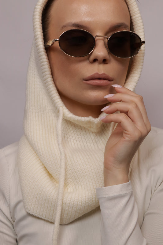 jasna balaclava w prążek