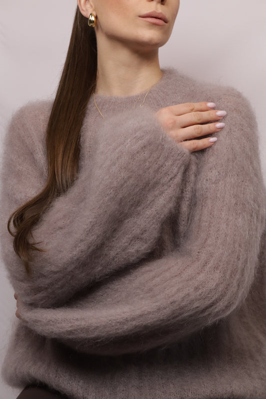 moherowy sweter z długim rękawem 