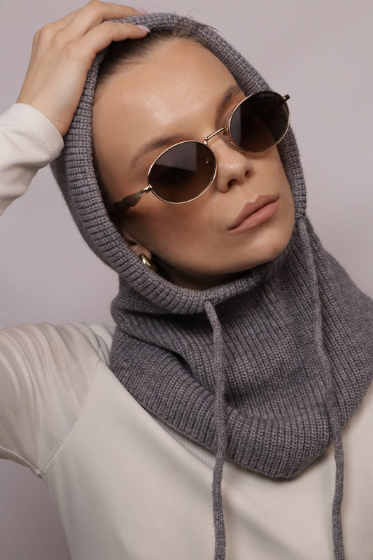 szara pleciona balaclava